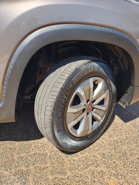 FIAT Toro 1.8 16V 4P FLEX FREEDOM AUTOMTICO, Foto 12