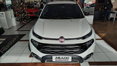 FIAT Toro 2.0 16V 4P VOLCANO 4WD TURBO DIESEL AUTOMTICO, Foto 2