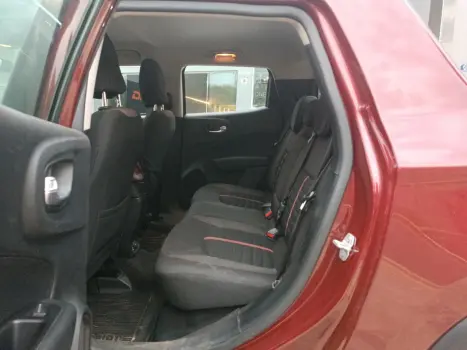 FIAT Toro 2.0 16V 4P 4WD FREEDOM TURBO DIESEL  AUTOMTICO, Foto 9
