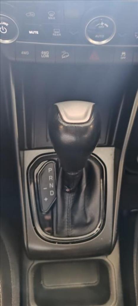 FIAT Toro 2.0 16V 4P VOLCANO 4WD TURBO DIESEL AUTOMTICO, Foto 12