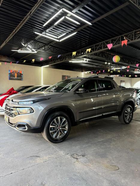 FIAT Toro 2.0 16V 4P VOLCANO 4WD TURBO DIESEL AUTOMTICO, Foto 1