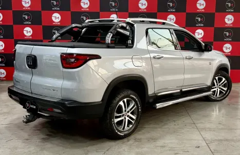 FIAT Toro 2.0 16V 4P VOLCANO 4WD TURBO DIESEL AUTOMTICO, Foto 4