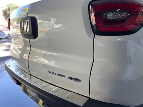 FIAT Toro 2.0 16V 4P VOLCANO 4WD TURBO DIESEL AUTOMTICO, Foto 8