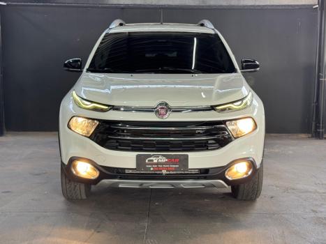 FIAT Toro 2.0 16V 4P VOLCANO 4WD TURBO DIESEL AUTOMTICO, Foto 2