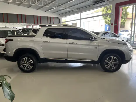 FIAT Toro 2.0 16V 4P VOLCANO 4WD TURBO DIESEL AUTOMTICO, Foto 3