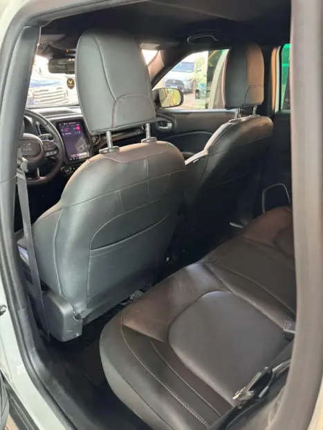 FIAT Toro 2.0 16V 4P 4WD ULTRA TURBO DIESEL AUTOMTICO, Foto 13