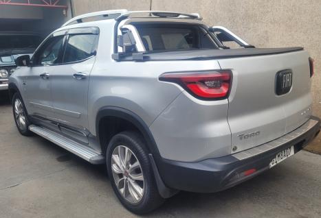 FIAT Toro 2.0 16V 4P VOLCANO 4WD TURBO DIESEL AUTOMTICO, Foto 3