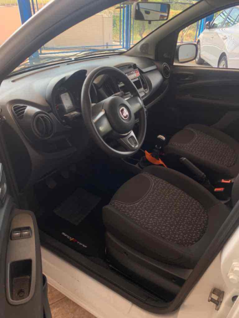 FIAT Uno 1.0 4P FLEX EVO ATTRACTIVE, Foto 19