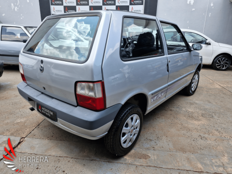 FIAT Uno 1.0 4P FLEX FIRE, Foto 4