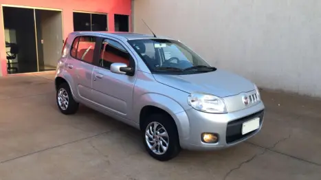 FIAT Uno 1.0 4P FLEX EVO VIVACE CELEBRATION, Foto 3