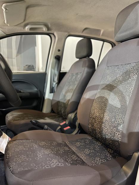 FIAT Uno 1.0 4P FLEX VIVACE EVO, Foto 6