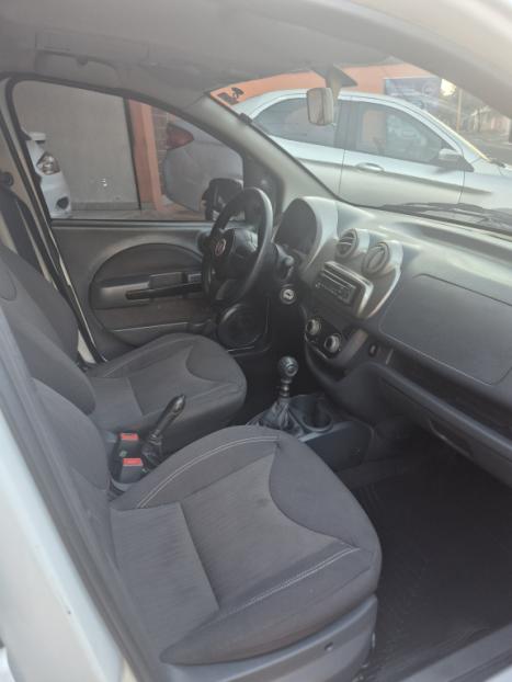 FIAT Uno 1.0 4P FLEX WAY CELEBRATION, Foto 6