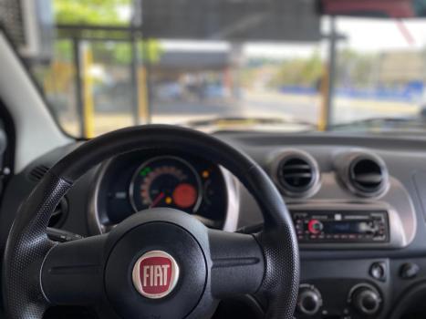 FIAT Uno 1.0 4P FLEX EVO VIVACE CELEBRATION, Foto 2