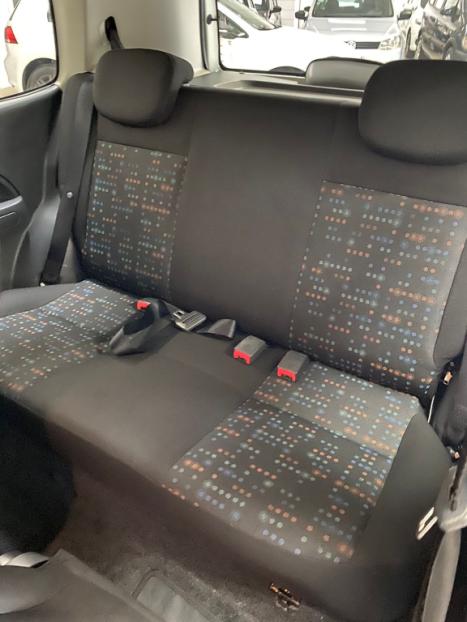 FIAT Uno 1.0, Foto 10