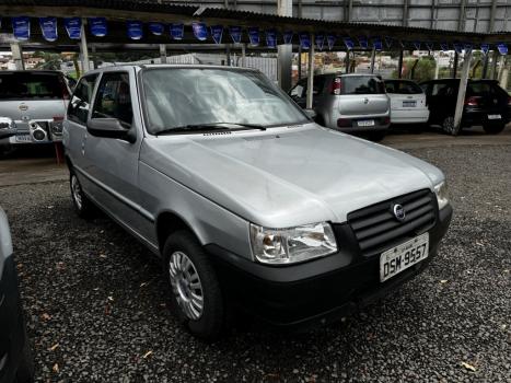 FIAT Uno 1.0 FLEX, Foto 2