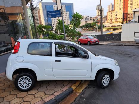 FIAT Uno 1.0 FLEX VIVACE, Foto 4