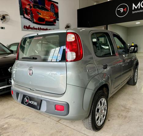 FIAT Uno 1.0 FLEX VIVACE, Foto 4