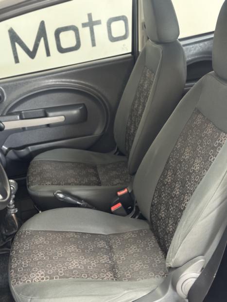 FIAT Uno 1.0 FLEX VIVACE, Foto 7