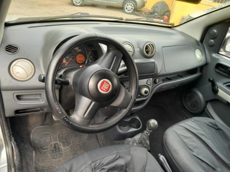 FIAT Uno 1.0 FLEX VIVACE, Foto 4