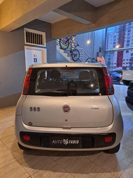 FIAT Uno 1.0 FLEX VIVACE CELEBRATION, Foto 6