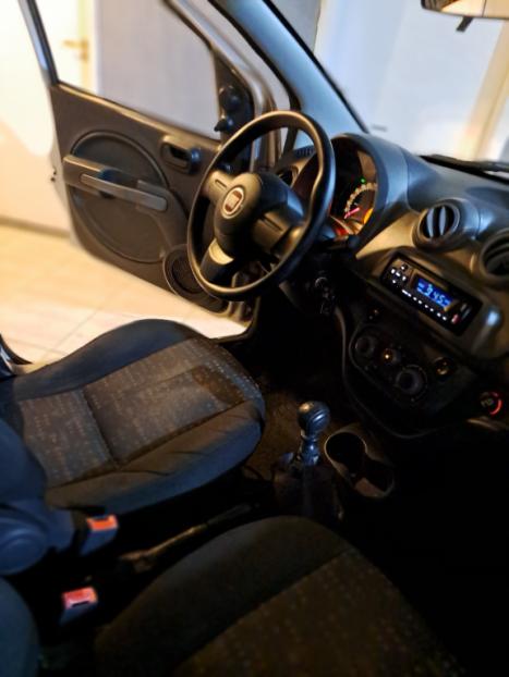 FIAT Uno 1.0 FLEX VIVACE CELEBRATION, Foto 8