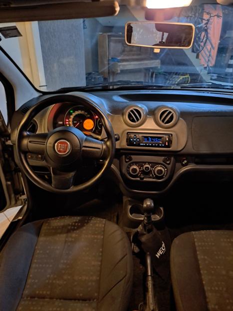 FIAT Uno 1.0 FLEX VIVACE CELEBRATION, Foto 9