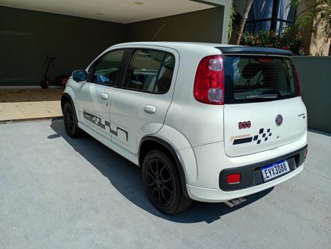 FIAT Uno 1.4 4P FLEX SPORTING, Foto 2
