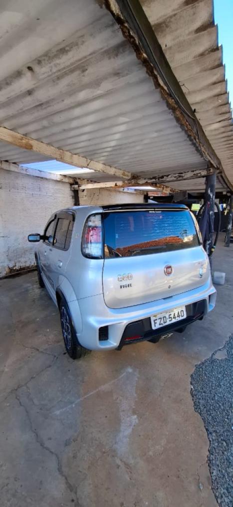 FIAT Uno 1.4 4P FLEX SPORTING, Foto 2