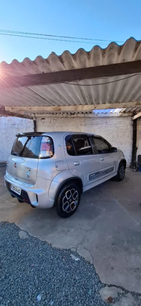 FIAT Uno 1.4 4P FLEX SPORTING, Foto 3