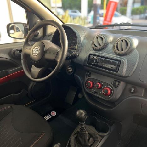 FIAT Uno 1.4 4P FLEX SPORTING, Foto 2