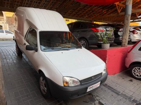 FORD Courier 1.6 L, Foto 3