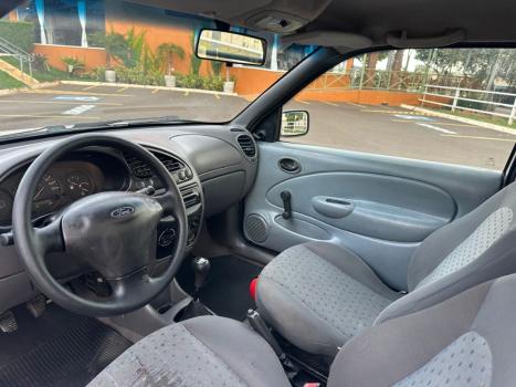 FORD Courier 1.6 XL, Foto 6