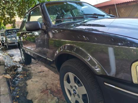 FORD Escort 1.6 GL, Foto 4