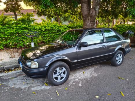 FORD Escort 1.6 GL, Foto 5