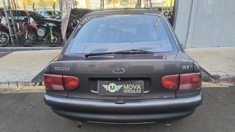 FORD Escort 1.8 16V 4P GL, Foto 2