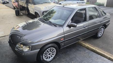 FORD Escort 1.8 16V 4P GL, Foto 4