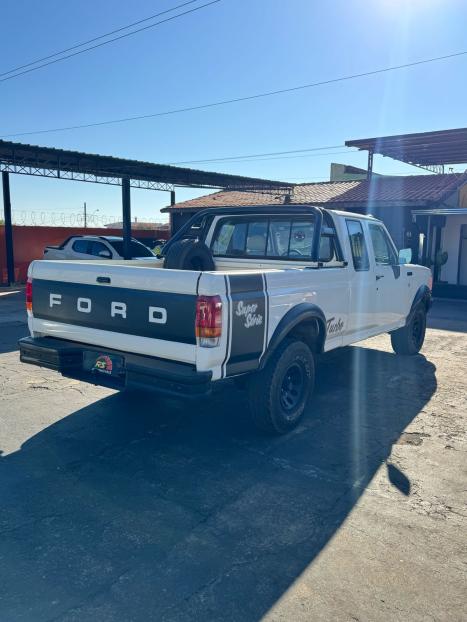 FORD F-1000 3.9 SUPER CABINE ESTENDIDA DIESEL, Foto 4