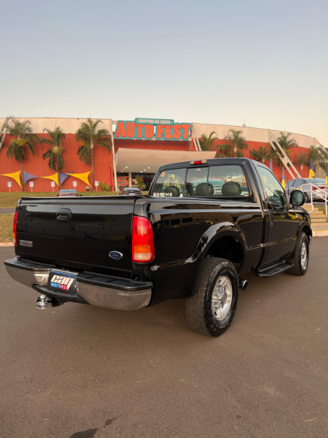 FORD F-250 3.9 XLT SUPER DUTY CABINE SIMPLES DIESEL, Foto 4