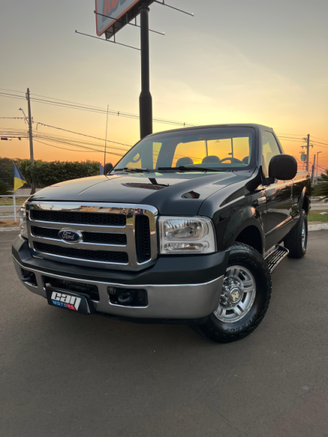 FORD F-250 3.9 XLT SUPER DUTY CABINE SIMPLES DIESEL, Foto 7