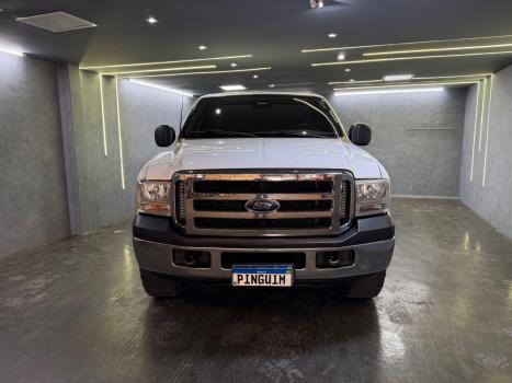 FORD F-250 3.9 XLT SUPER DUTY CABINE SIMPLES DIESEL, Foto 4
