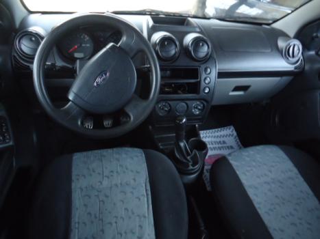 FORD Fiesta Hatch 1.0 4P FLEX, Foto 4