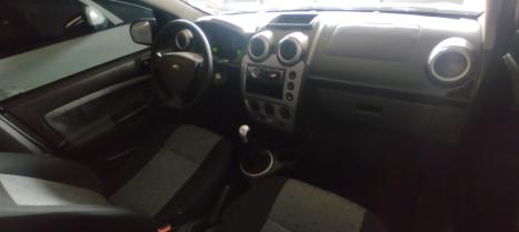 FORD Fiesta Hatch 1.6 4P FLEX, Foto 4