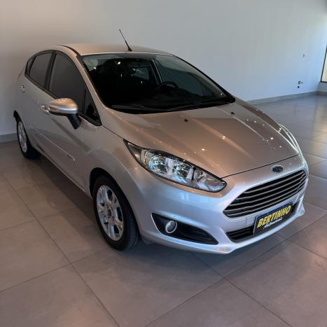 FORD Fiesta Hatch 1.6 16V 4P FLEX SE POWERSHIFT AUTOMTICO, Foto 3