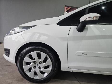 FORD Fiesta Hatch 1.6 16V 4P SEL FLEX, Foto 3