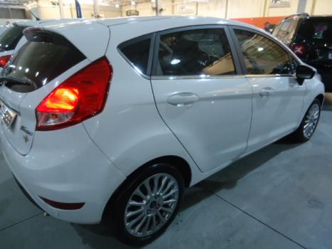 FORD Fiesta Hatch 1.6 16V 4P FLEX TITANIUM POWERSHIFT AUTOMTICO, Foto 6