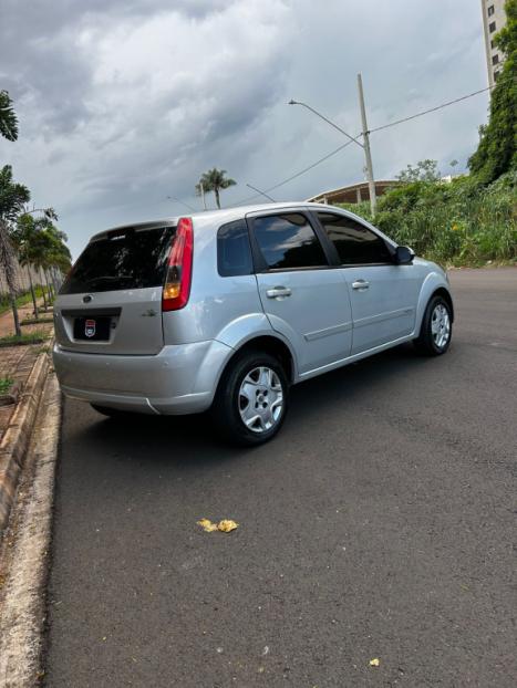 FORD Fiesta Hatch 1.6 CLASS, Foto 6