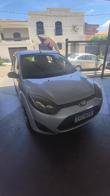 FORD Fiesta Hatch 1.0 4P, Foto 2