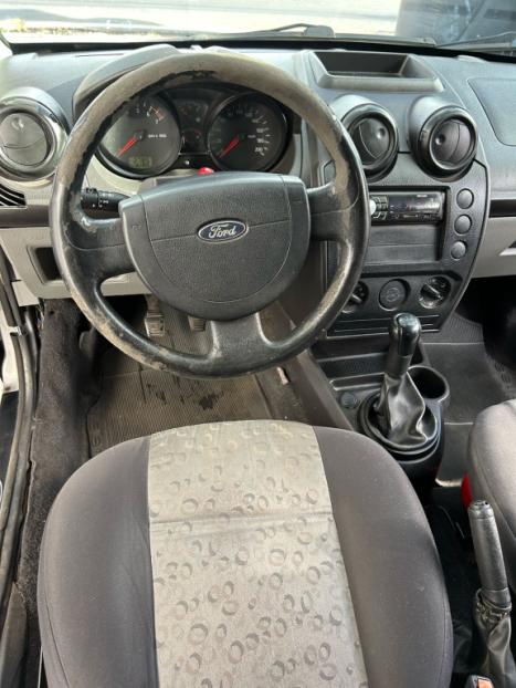 FORD Fiesta Hatch 1.0 4P FLEX, Foto 3