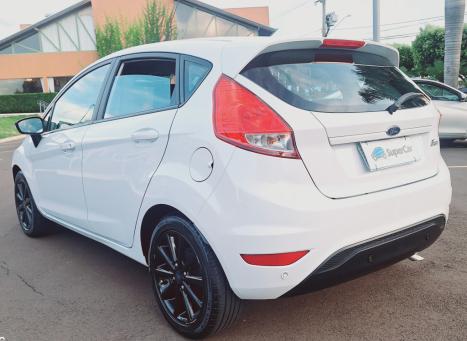 FORD Fiesta Hatch 1.6 16V 4P SE FLEX, Foto 4