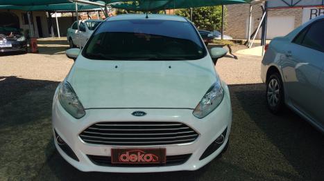 FORD Fiesta Hatch 1.6 16V 4P SE FLEX, Foto 4